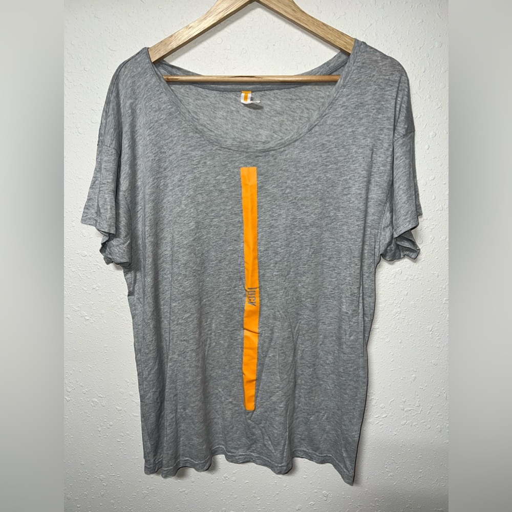 Lucy Gray Scoop Neck T-Shirt Women’s Size Large